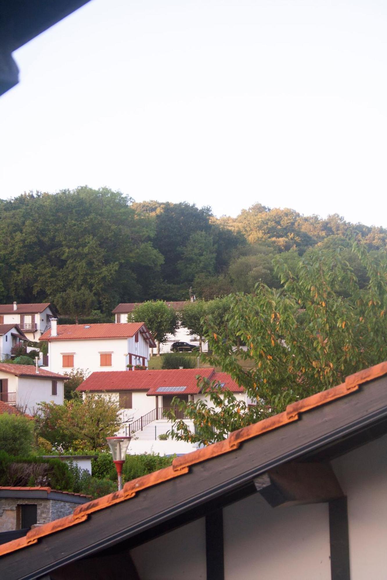 Maison Calme - Frontiere Montagne Et Plage Urrugne Esterno foto